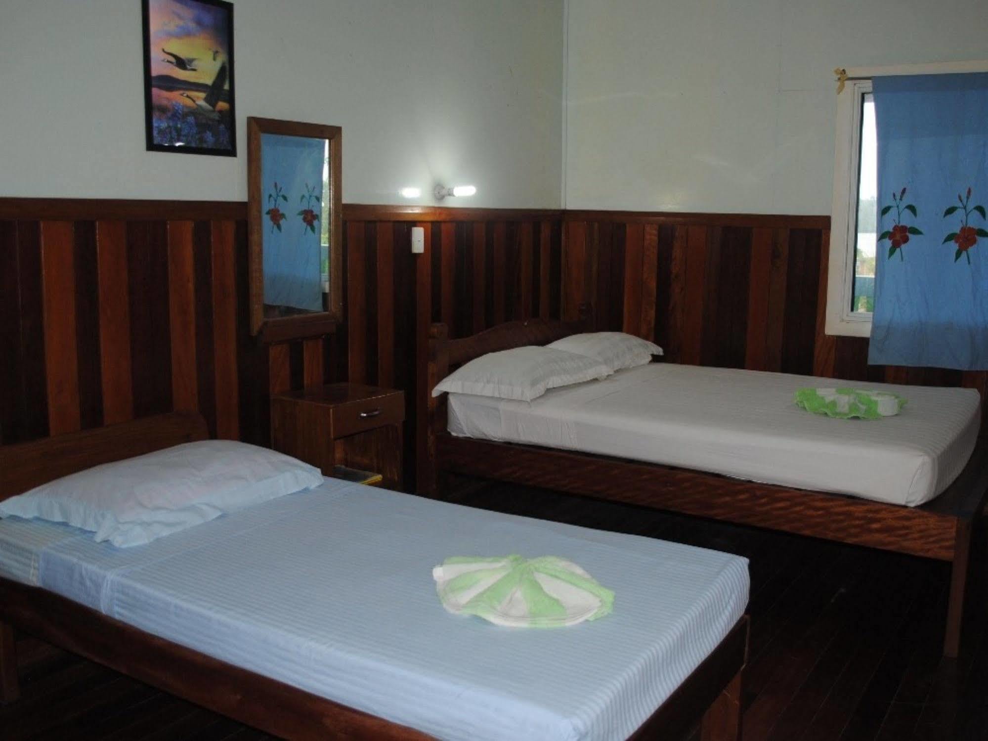Rekona Lodge Gizo Exterior foto