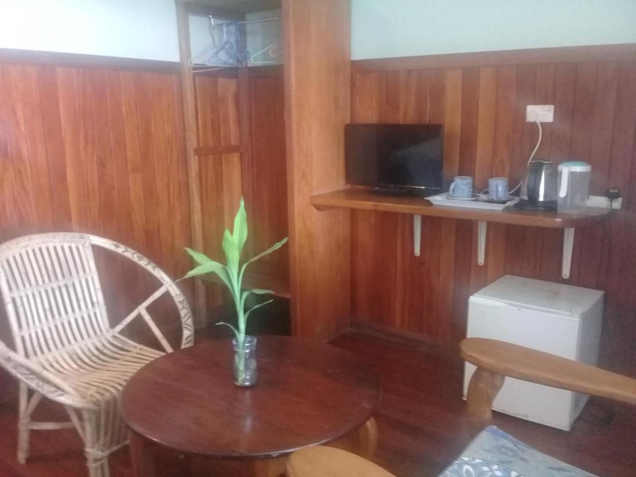 Rekona Lodge Gizo Exterior foto